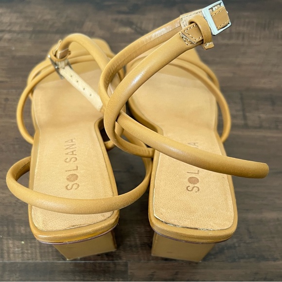 Revolve Sol Sana Wren Heel in Tan - Picture 12 of 16